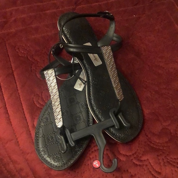 Sandals - Picture 4 of 6